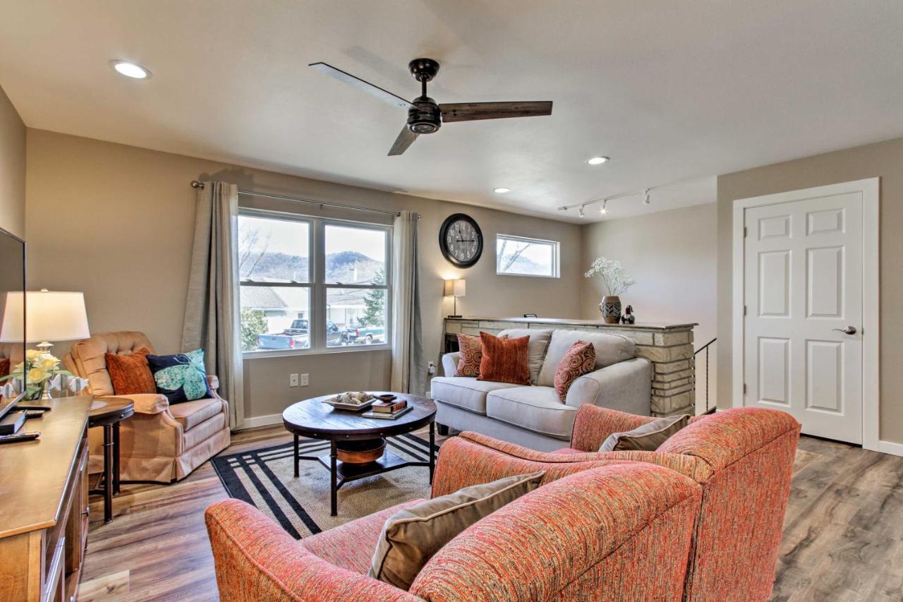 Riversong Waterfront La Crosse Home With Dock エクステリア 写真