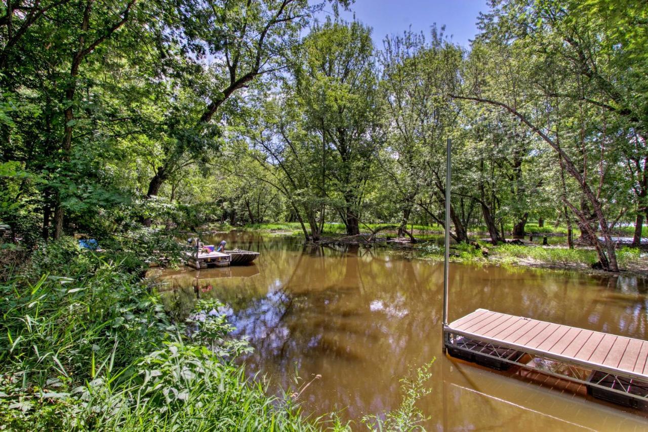Riversong Waterfront La Crosse Home With Dock エクステリア 写真